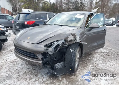 2013 Porsche Cayenne Diesel из США, поврежденный, VIN WP1AF2A27DLA38617